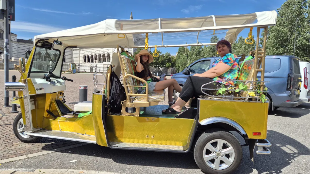 Tuk Tuk Milan Tour