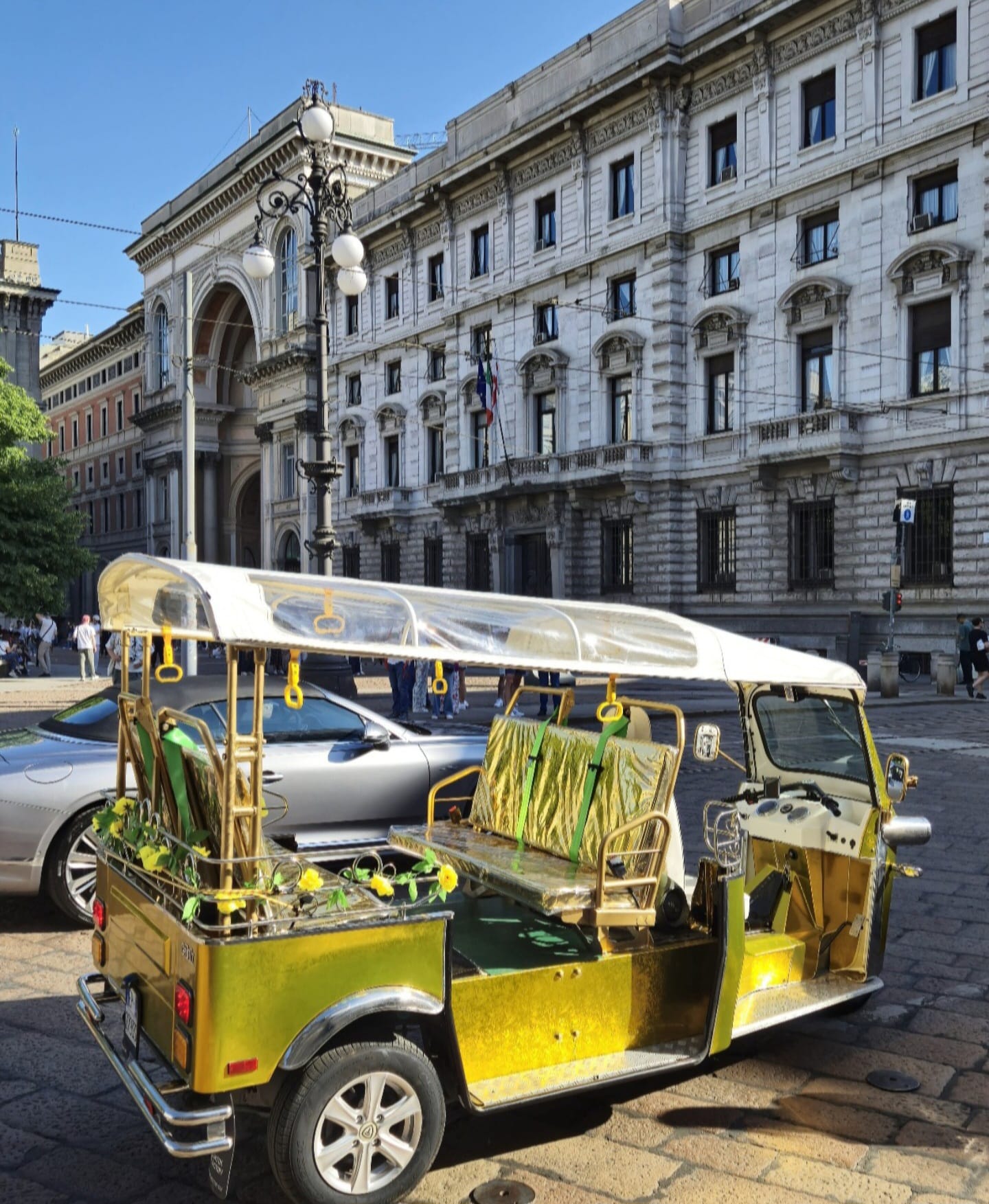 Private Tuk Tuk Tour in Milan